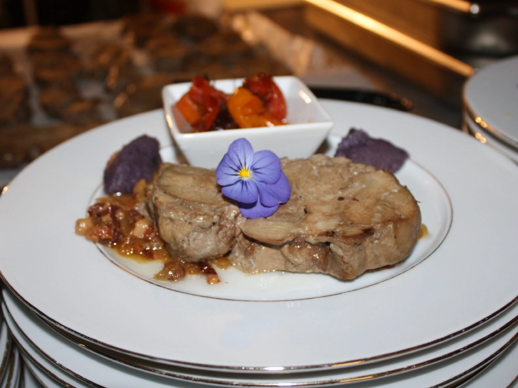 Mise en bouche et menu traiteur