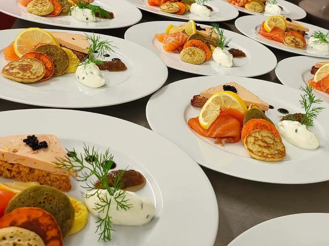 Repas de travail pour entreprise et société
